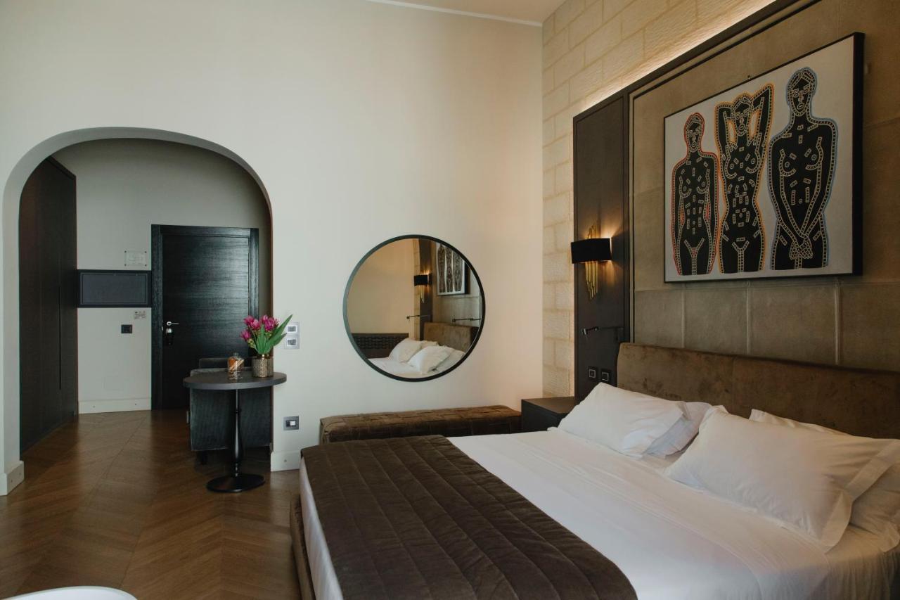 Casa 300Mila Hotel Lecce Buitenkant foto