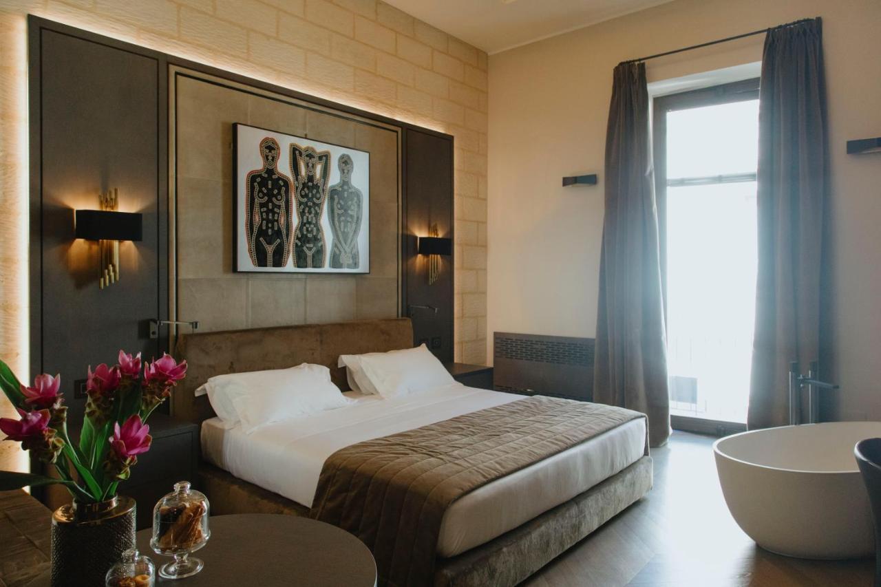 Casa 300Mila Hotel Lecce Buitenkant foto